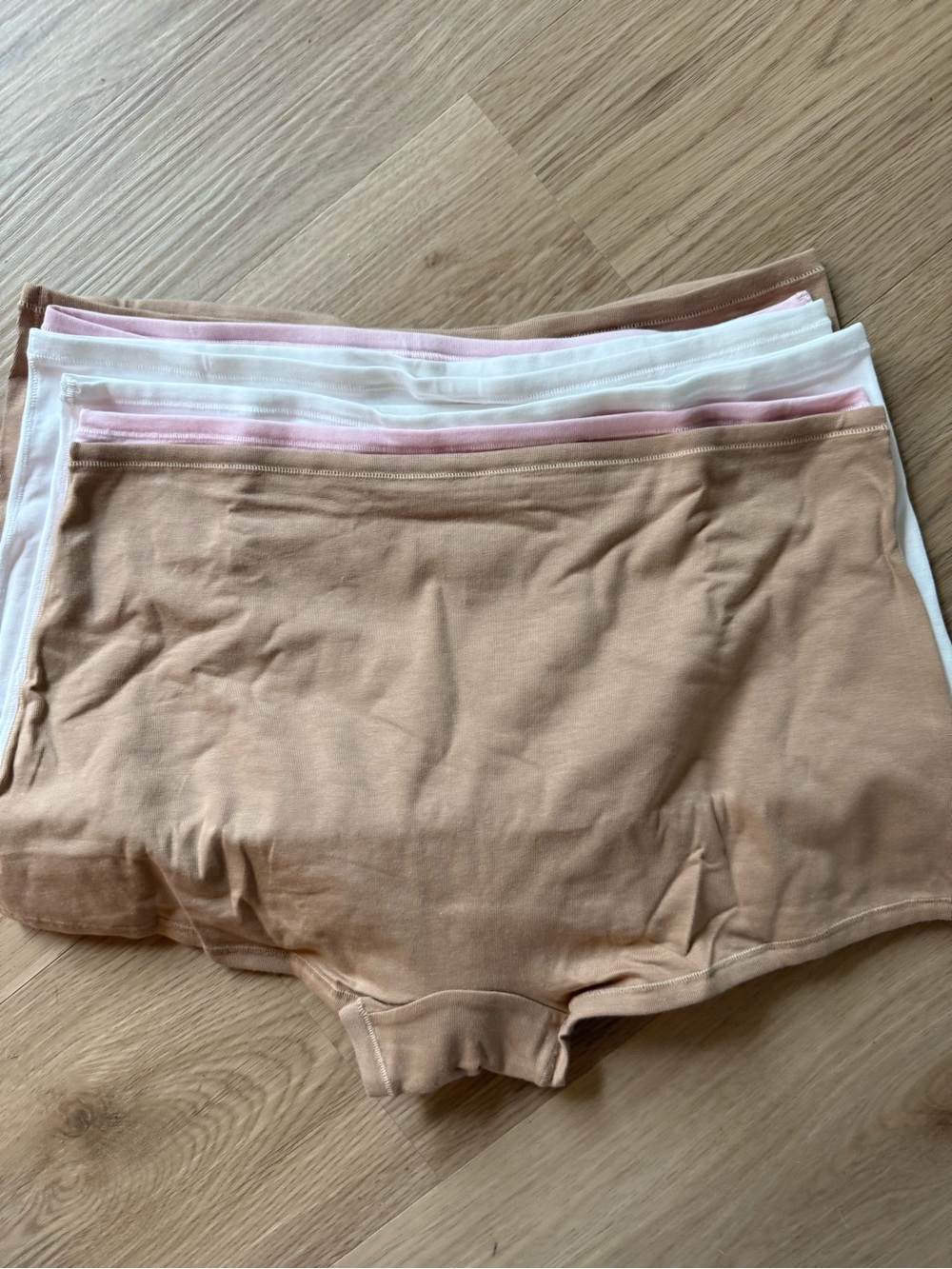 Quince Organic Cotton Boyfriend Short Underwear Pale Pink Sand White Sz M NEW